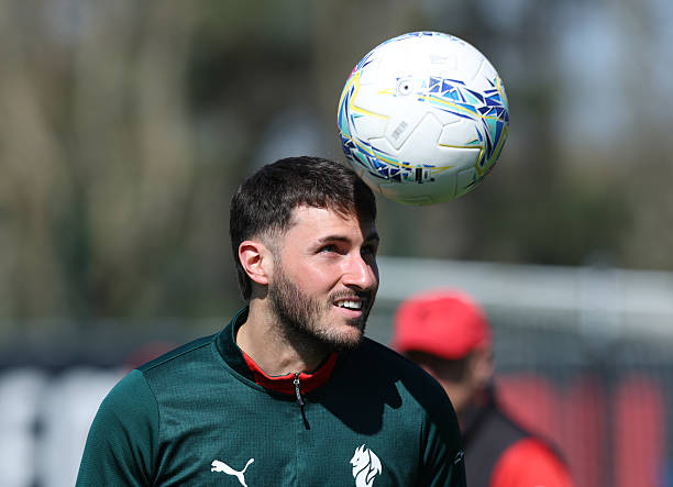 Milan Posts tweet media