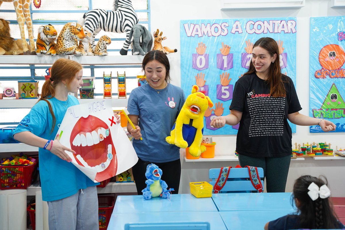 Operation Smile tweet media