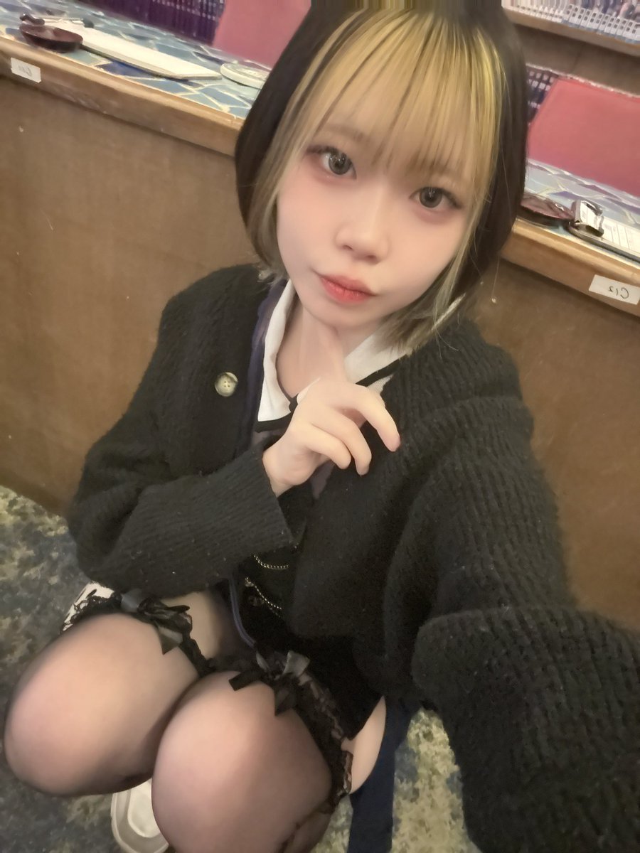 バニラ🍦🩵cccafebar tweet media