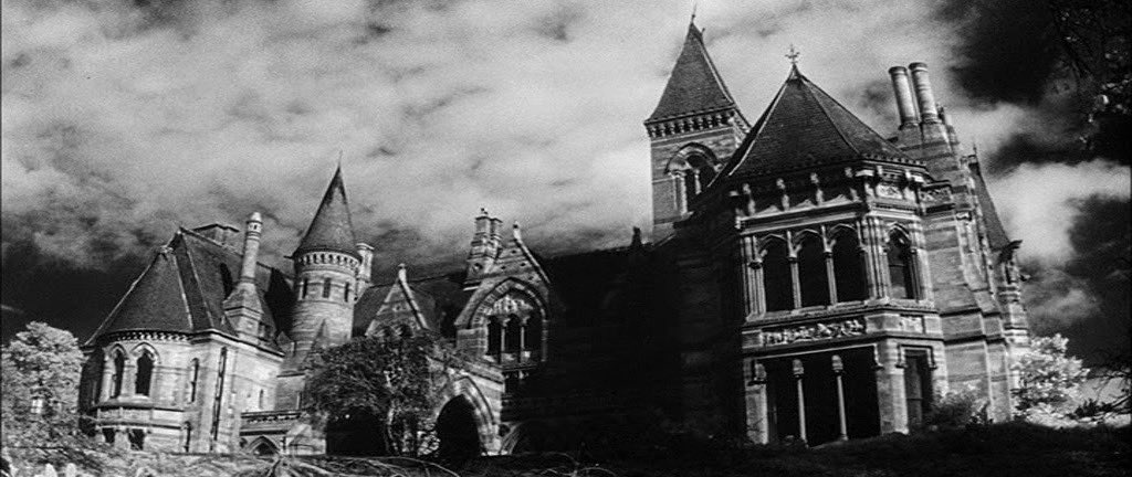 Courte-Focale.fr tweet media