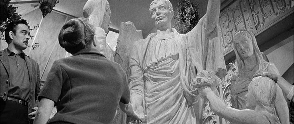 Courte-Focale.fr tweet media