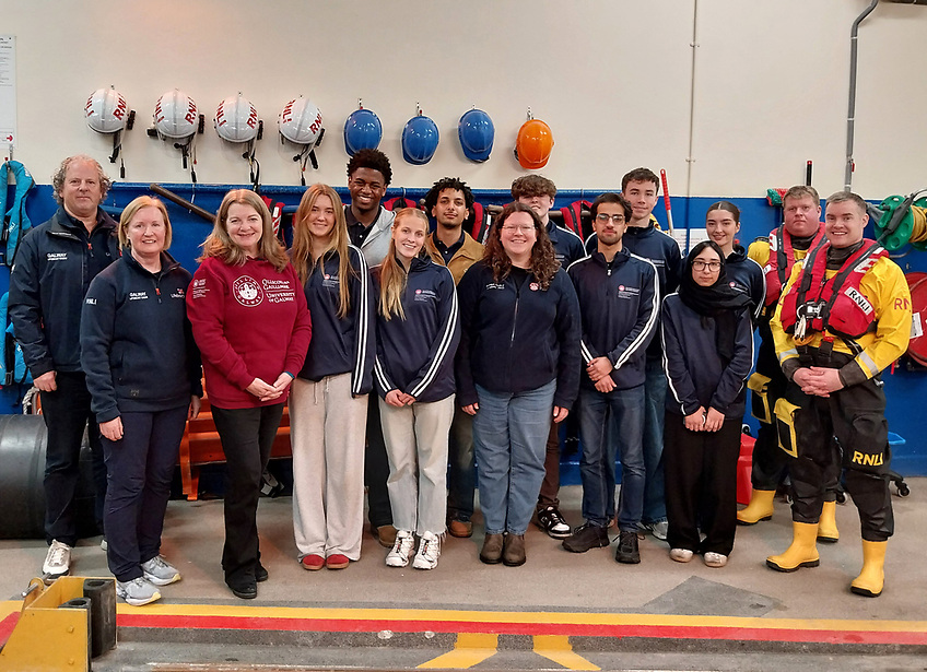 AfloatMagazine tweet media