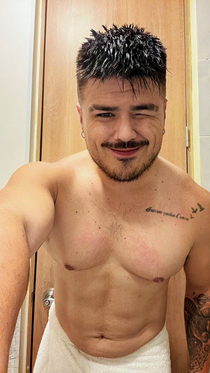 𝐆𝐮𝐬𝐭𝐚𝐯𝐨 tweet media