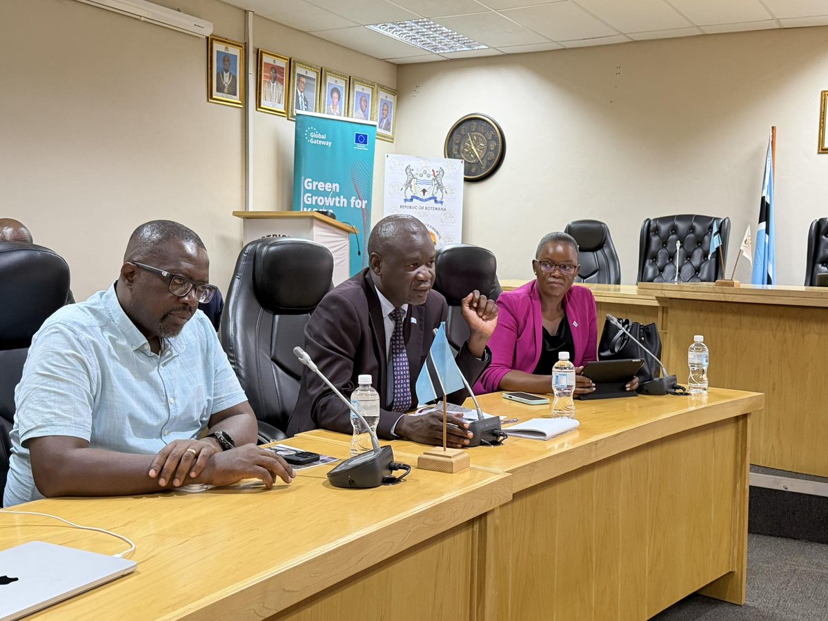 EU Heads of Mission to Botswana &amp; SADC, led by Ambassador <a href="/PetraPereyra/">Petra Pereyra</a>, are in Chobe engaging partners and appreciating the collaboration with government, KAZA TFCA &amp; stakeholders.