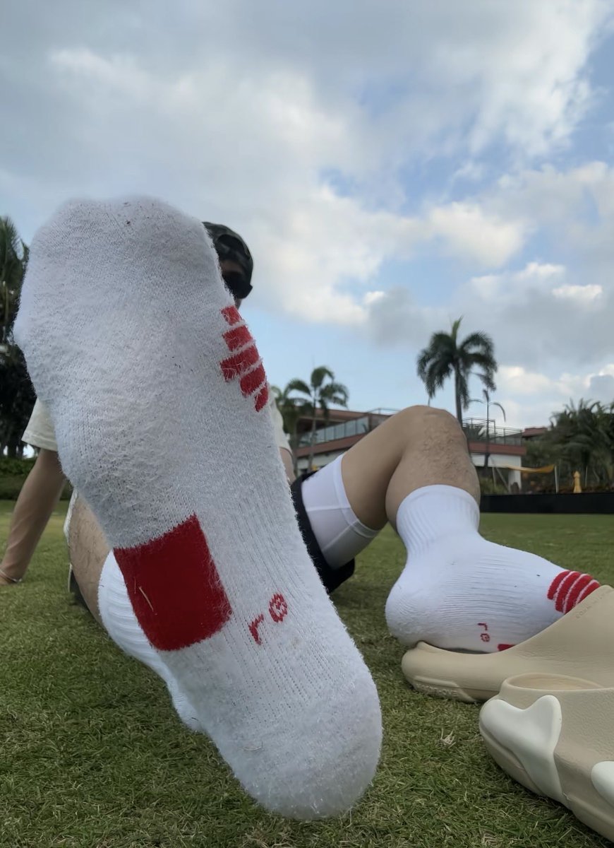 Goldenstates0's tweet photo. #Socks https://t.co/5VsXQ66Y0A