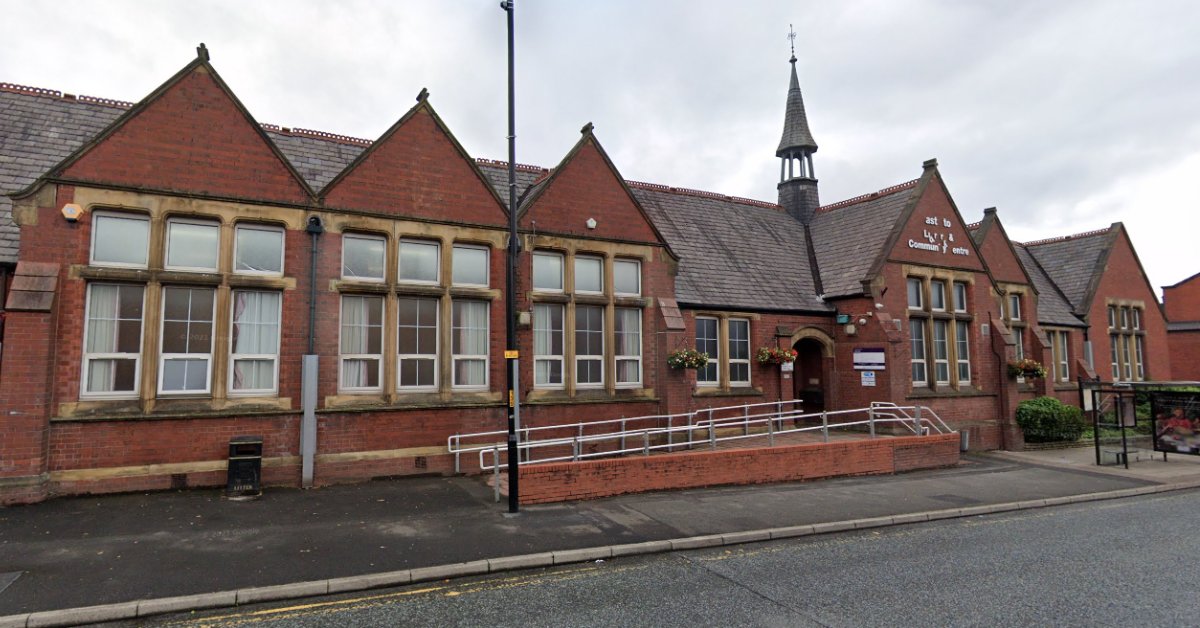 📚 Rochdale Libraries tweet media