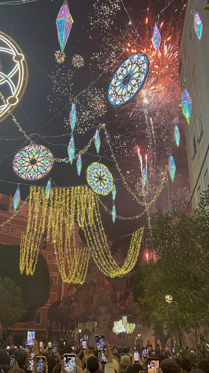 AsTroSY🇨🇭 tweet media