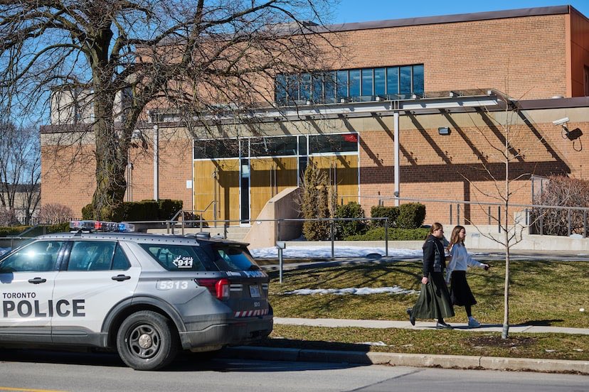 Robert Fife tweet media