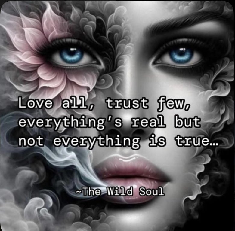 Christy ✨ tweet media