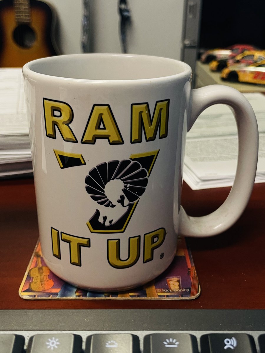 Dan Dunivan tweet media