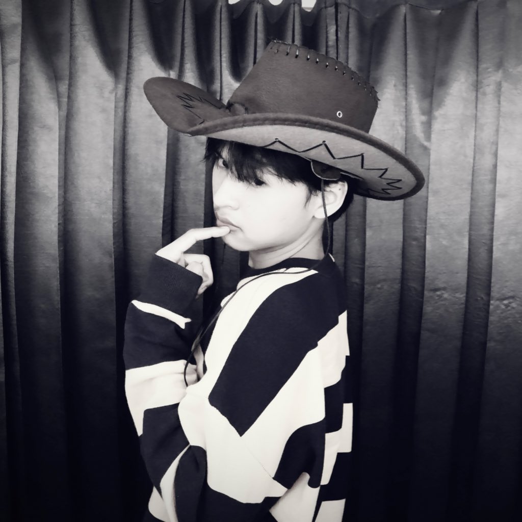 karan achi tweet media