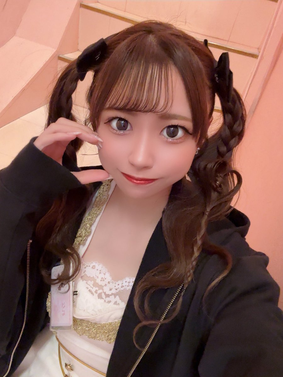 れな୨୧ラブポイント tweet media