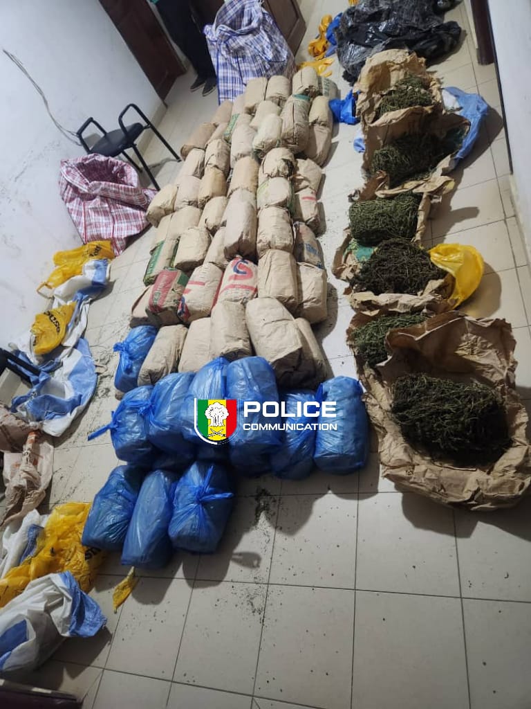 Police Nationale du Sénégal tweet media