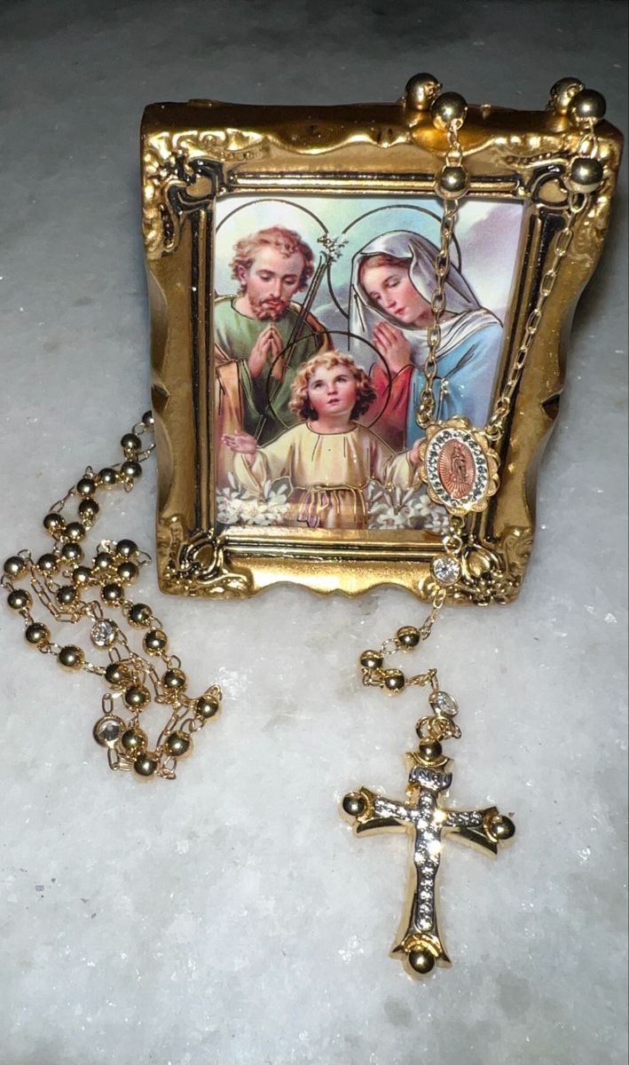 Pray The Rosary (@praytherosary12) on Twitter photo 