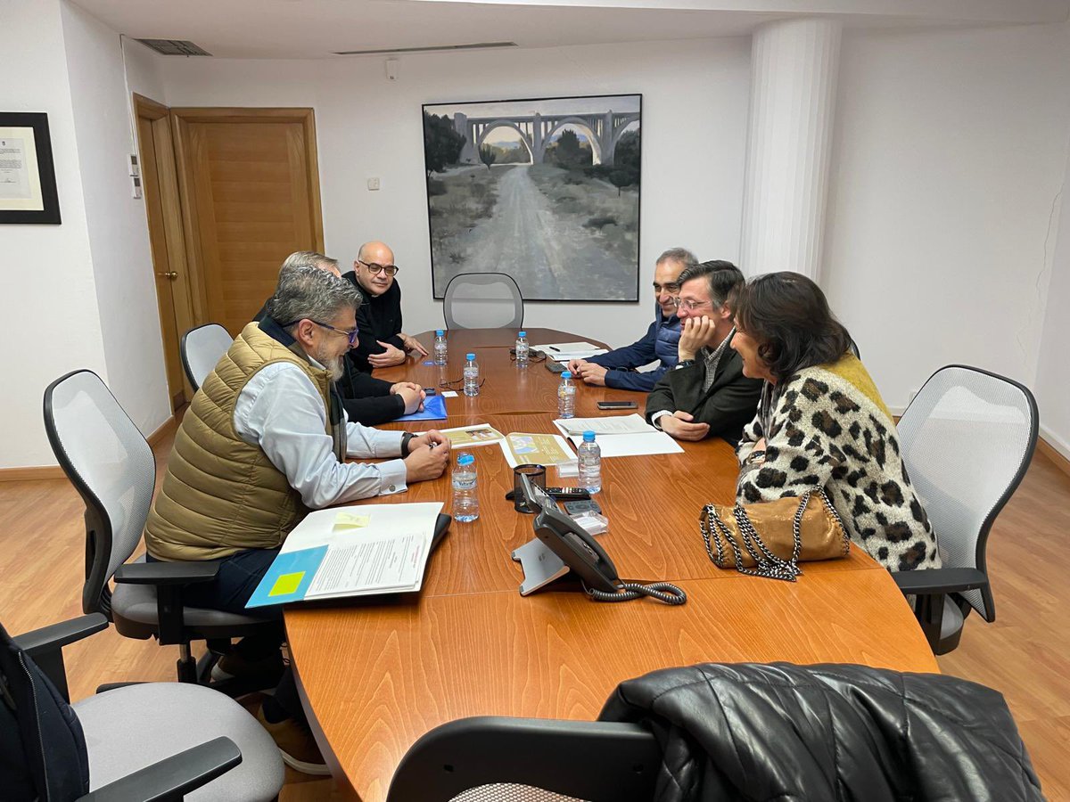 José A Mtnez Páramo tweet media