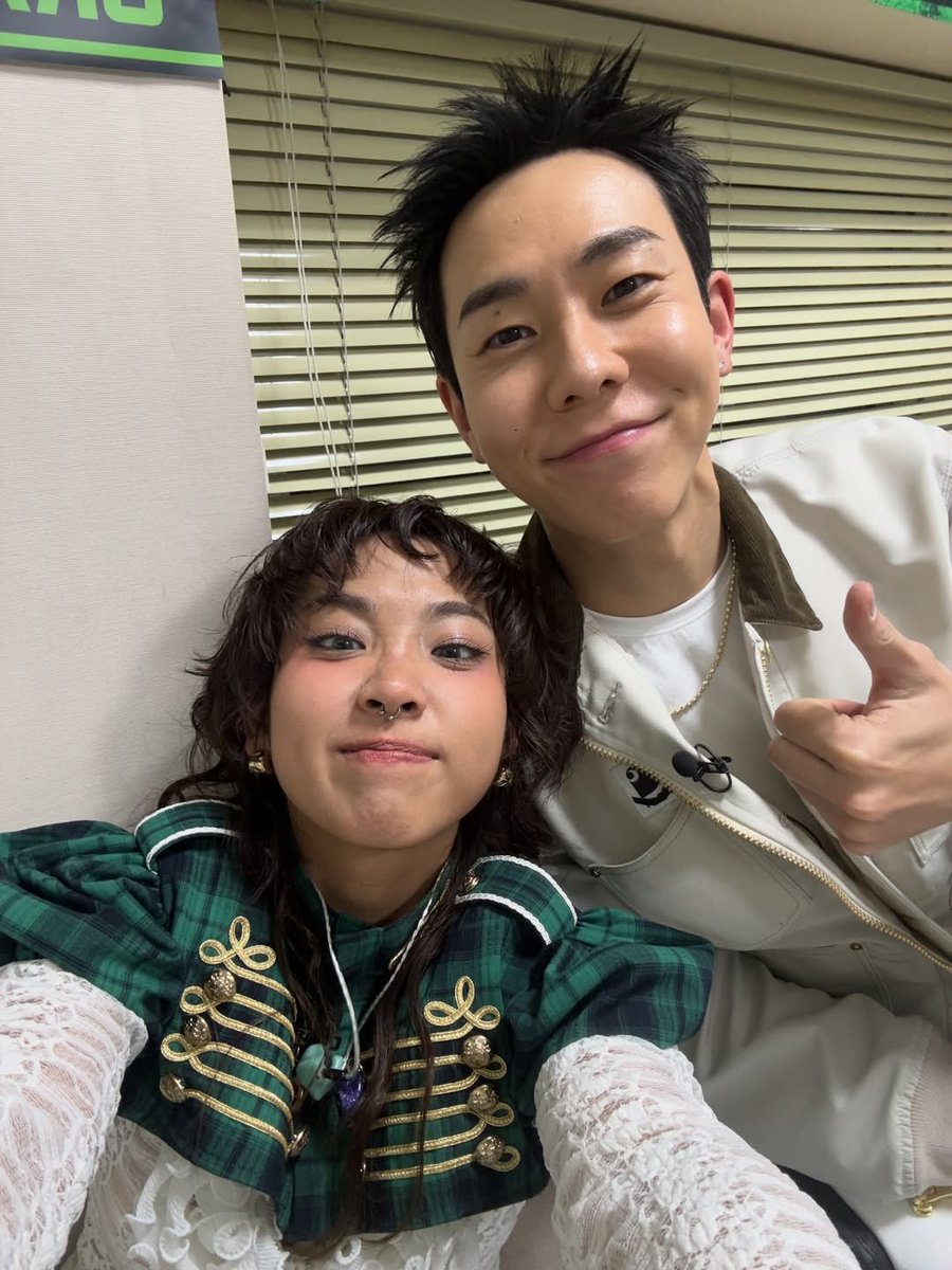 พ่อลูกผูกจิตมากนวยเอ้ยยยยยยย>< 

#SMTM12 
#MILLIonSMTM12