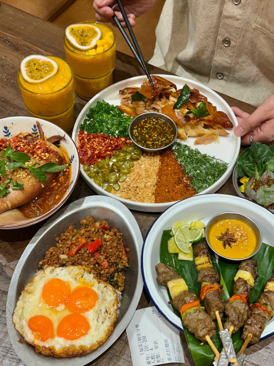 maria villena tweet media