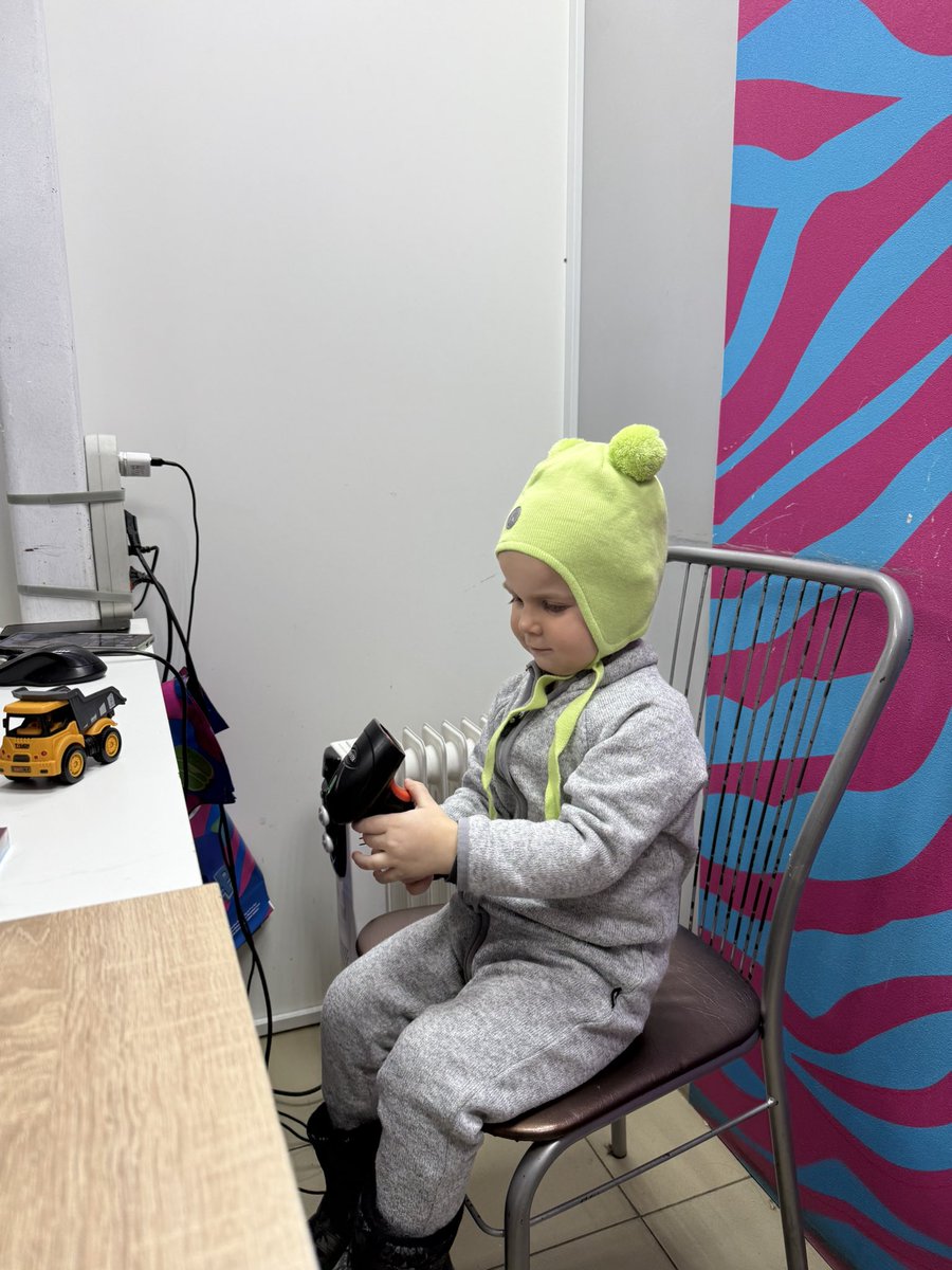 К С Ю Н И К tweet media