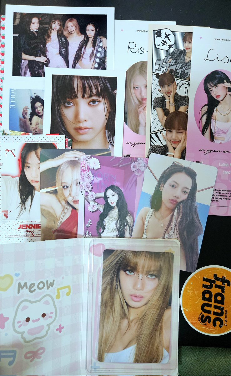 Astropherp's tweet photo. ได้รับสินค้าเรียบร้อยครับ fan cards แถมเยอะมาก น่ารักสุดๆ สวยทุกคนเลย ตะลิซ แชง สวยจึ้ง แพ็คดี ส่งไวมากครับ ขอบคุณร้านดีๆครับ 😊🩷 #Rosieareunniereview https://t.co/ITwVHVy6kk