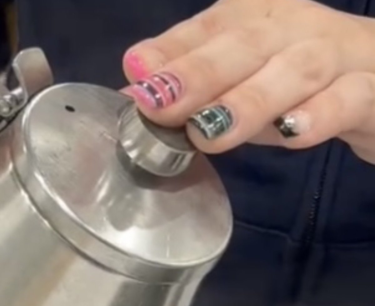 まうんてぃんぐ tweet media