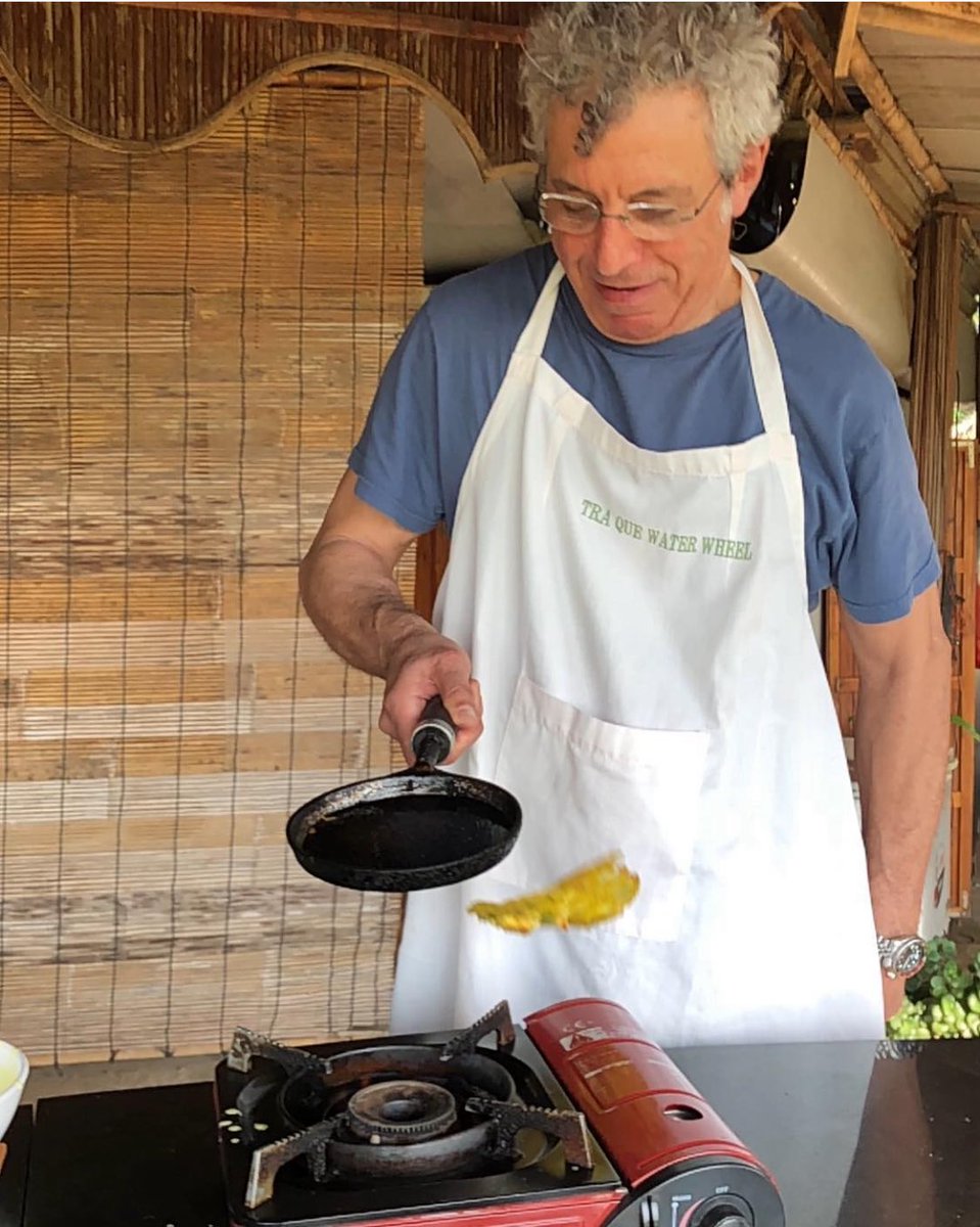 molloyoffspring's tweet photo. My dad @itsdanielmolloy has always been a good cook. https://t.co/cFszawWTMd