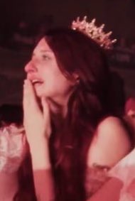 luna 𓆤 og crybaby tweet media