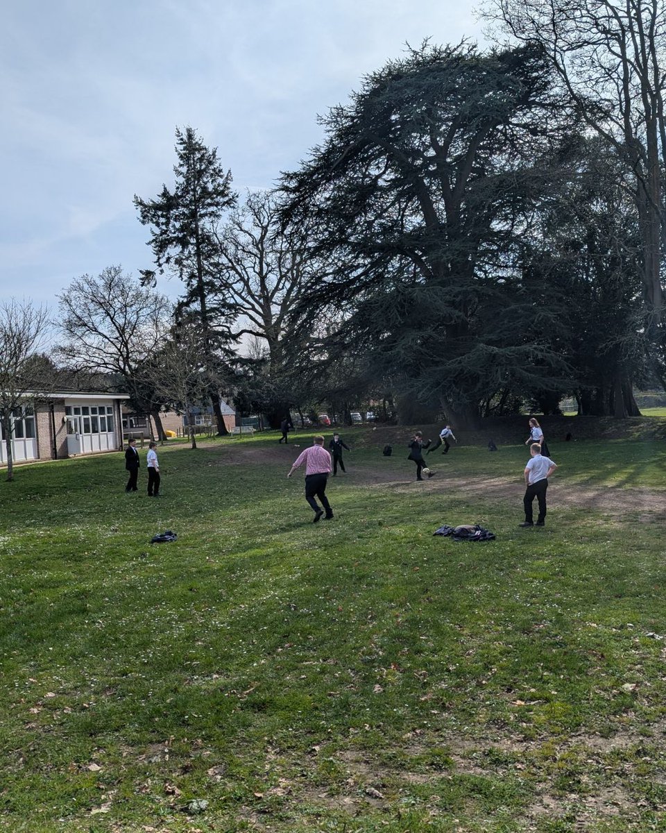 Park House School tweet media