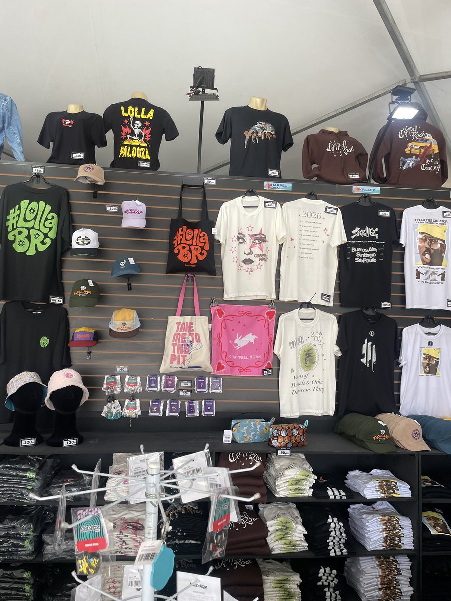 We In The Crowd tweet media