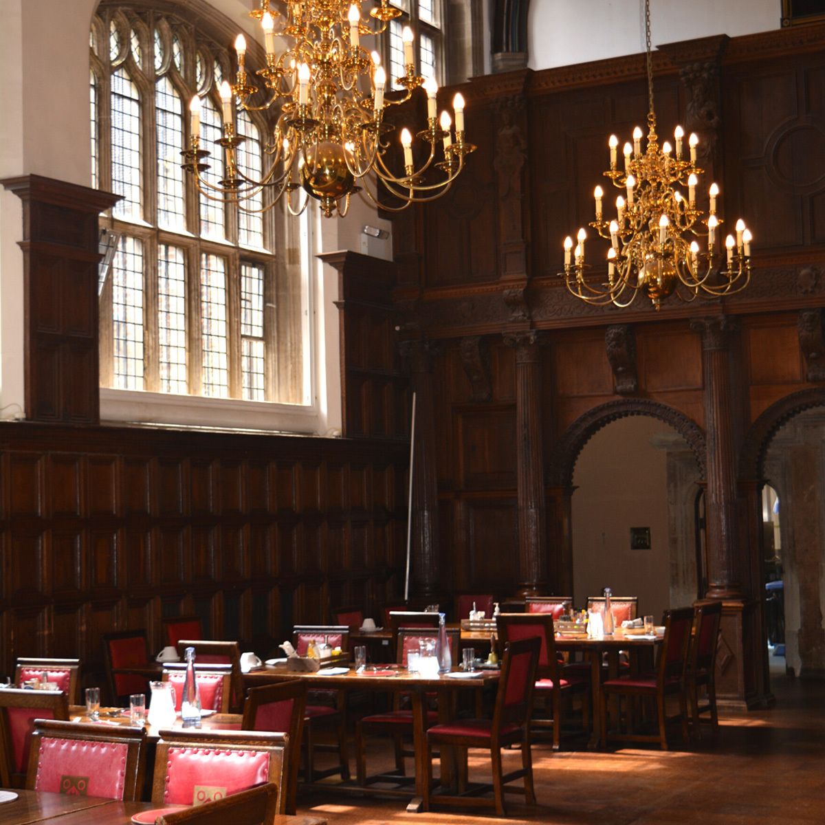 CharterhouseEC1's tweet photo. Take a stroll through nearly 700 years of history! 

Join a special Brothers Tour at the Charterhouse, guided by one of our very own residents -  or 'Brothers'. Experience a unique take on our past and present as you explore our stunning historic buildings, including the magnificent Great Hall where the residents still dine together every day.

Come discover the incredible legacy of the Charterhouse estate, and the fascinating history it holds. 

For further info and tickets: https://t.co/sUFQwgwp0Z 

#ExploreLondon #HiddenLondon #VisitLondon #ThingsToDoLondon #HistoricTours