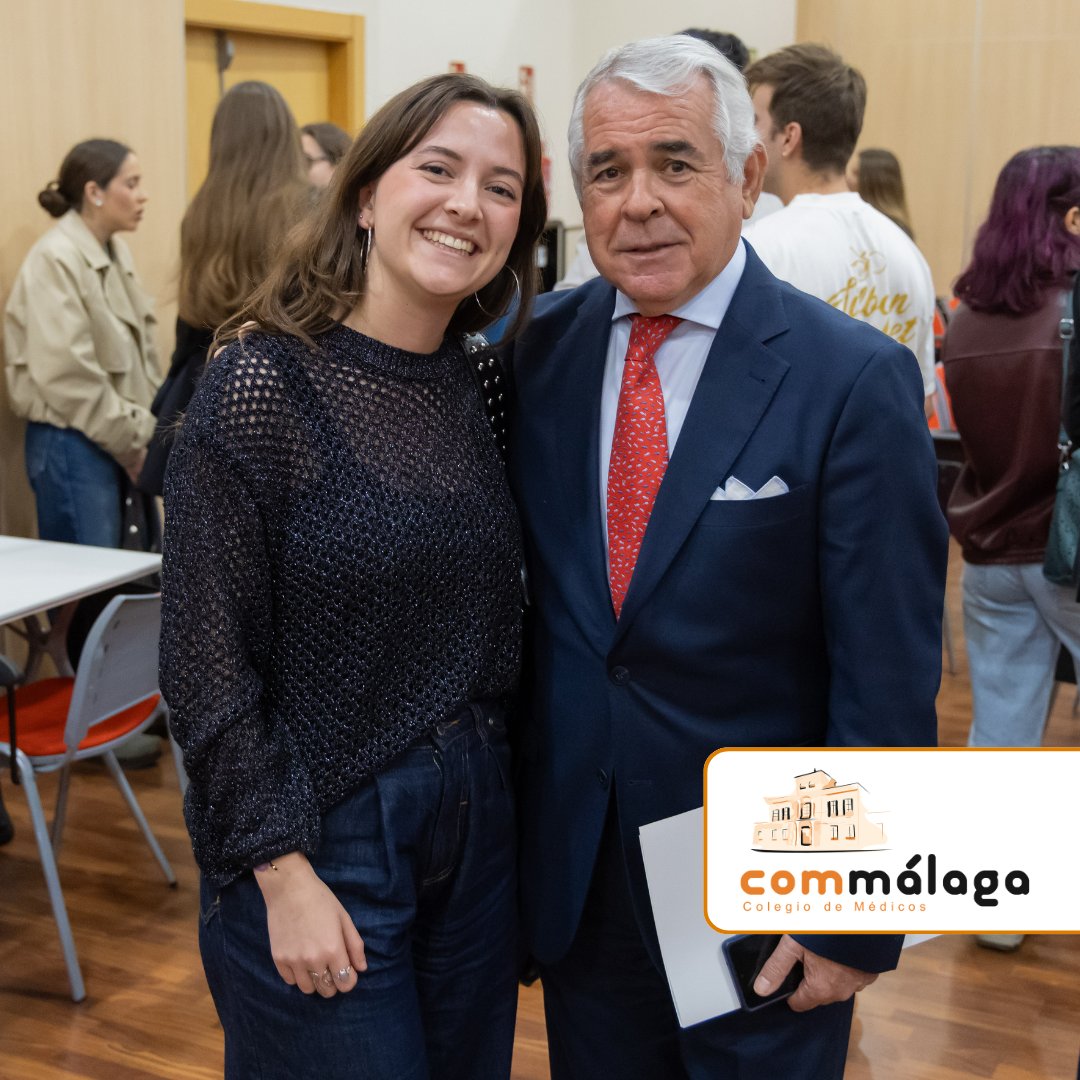 Médicos de Málaga | #medicosmalaga tweet media