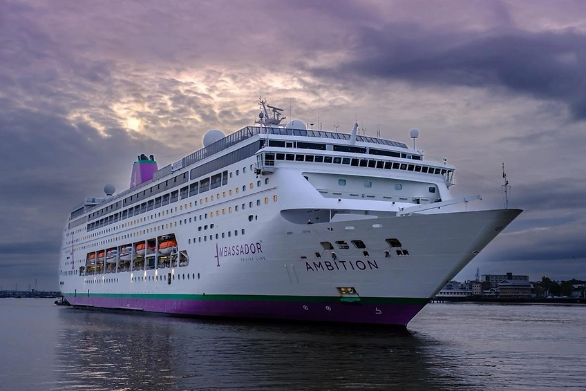 AfloatMagazine tweet media