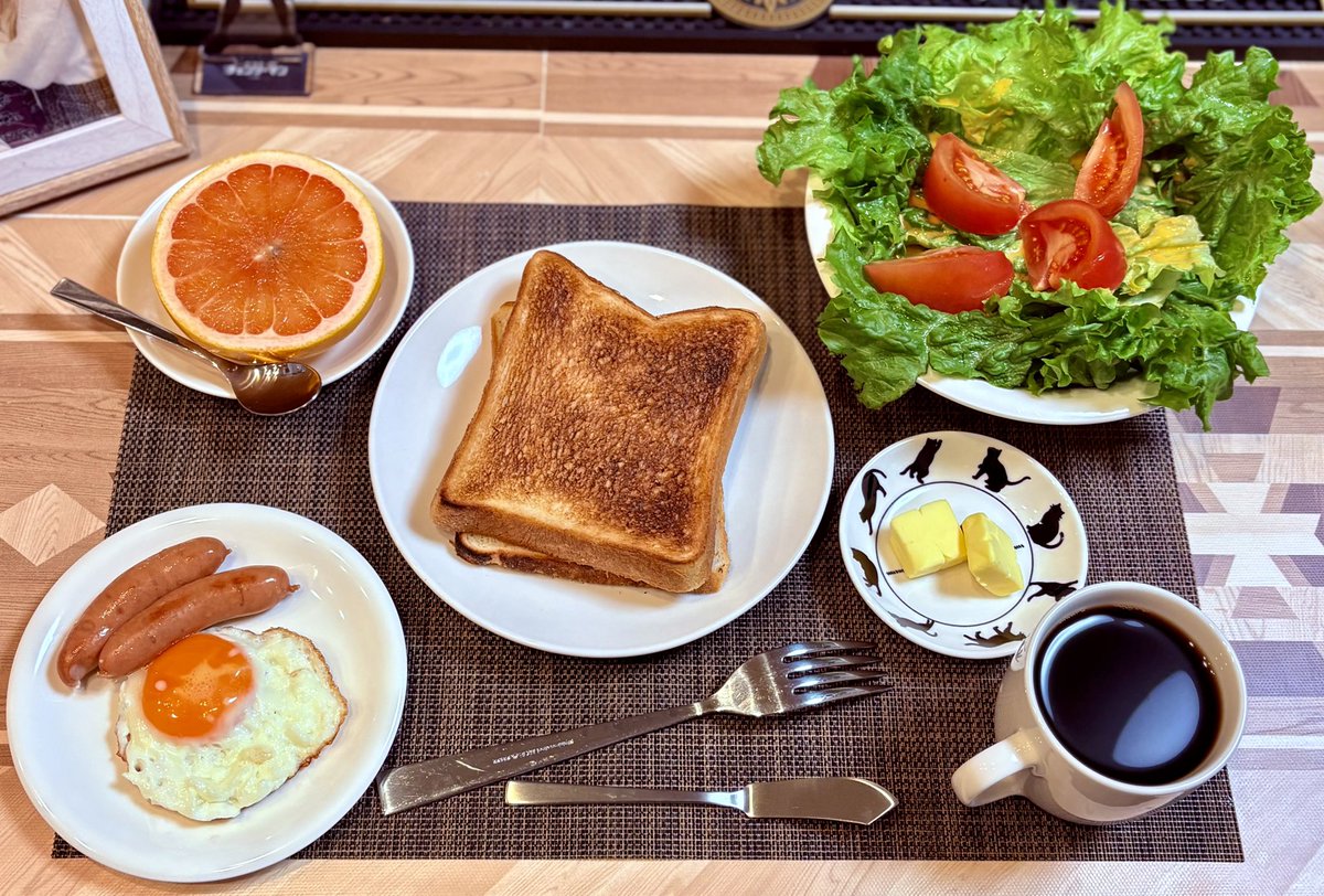 mio_denim's tweet photo. チェンソーマンのIRIS OUTのマキマの朝食 https://t.co/kDMwTobbYy