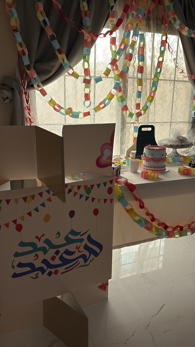 روان tweet media