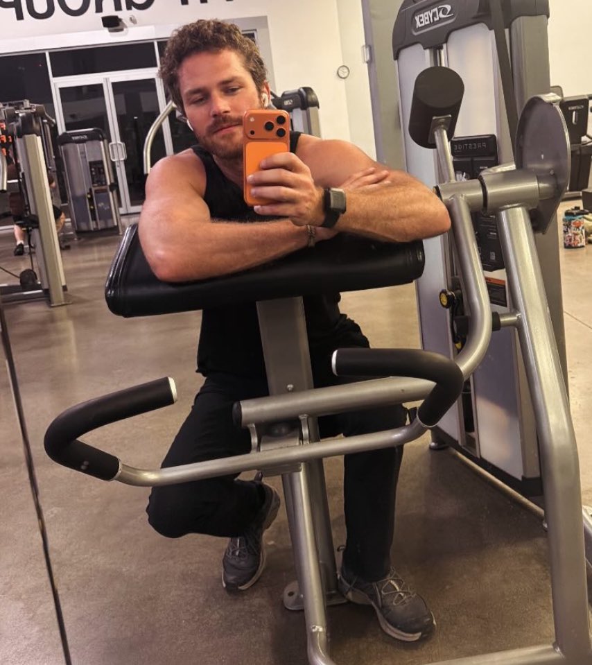 Marvel Updates tweet media