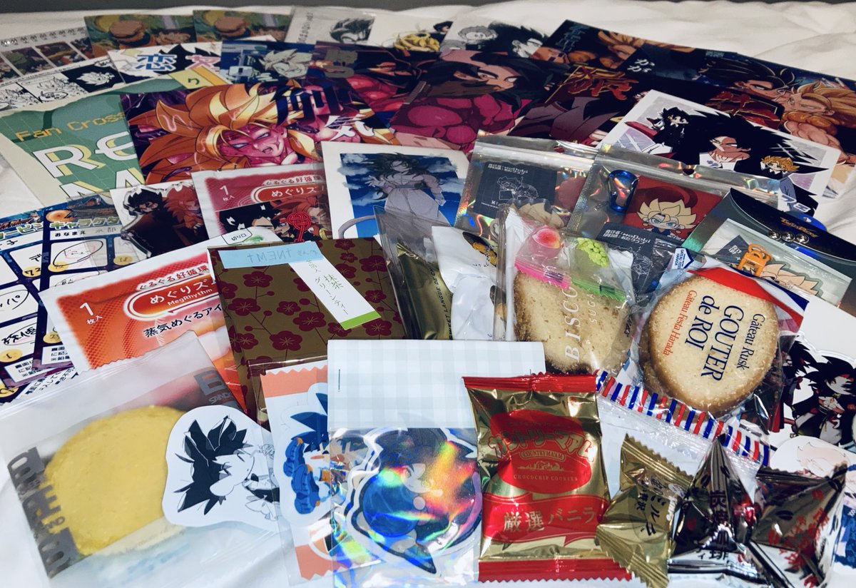 spchh_B's tweet photo. 【戦利品】ありがとうございまし��‼️
　
完売しましたが、希望が多かったので後日再販通販しようと思います😭✨ﾎﾟｽﾄｶｰﾄﾞもたくさんのご購入ありがとうございました😭‼️ https://t.co/YOFcxyEVtB