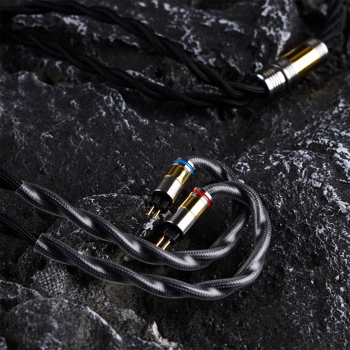 MoonHiFi tweet media