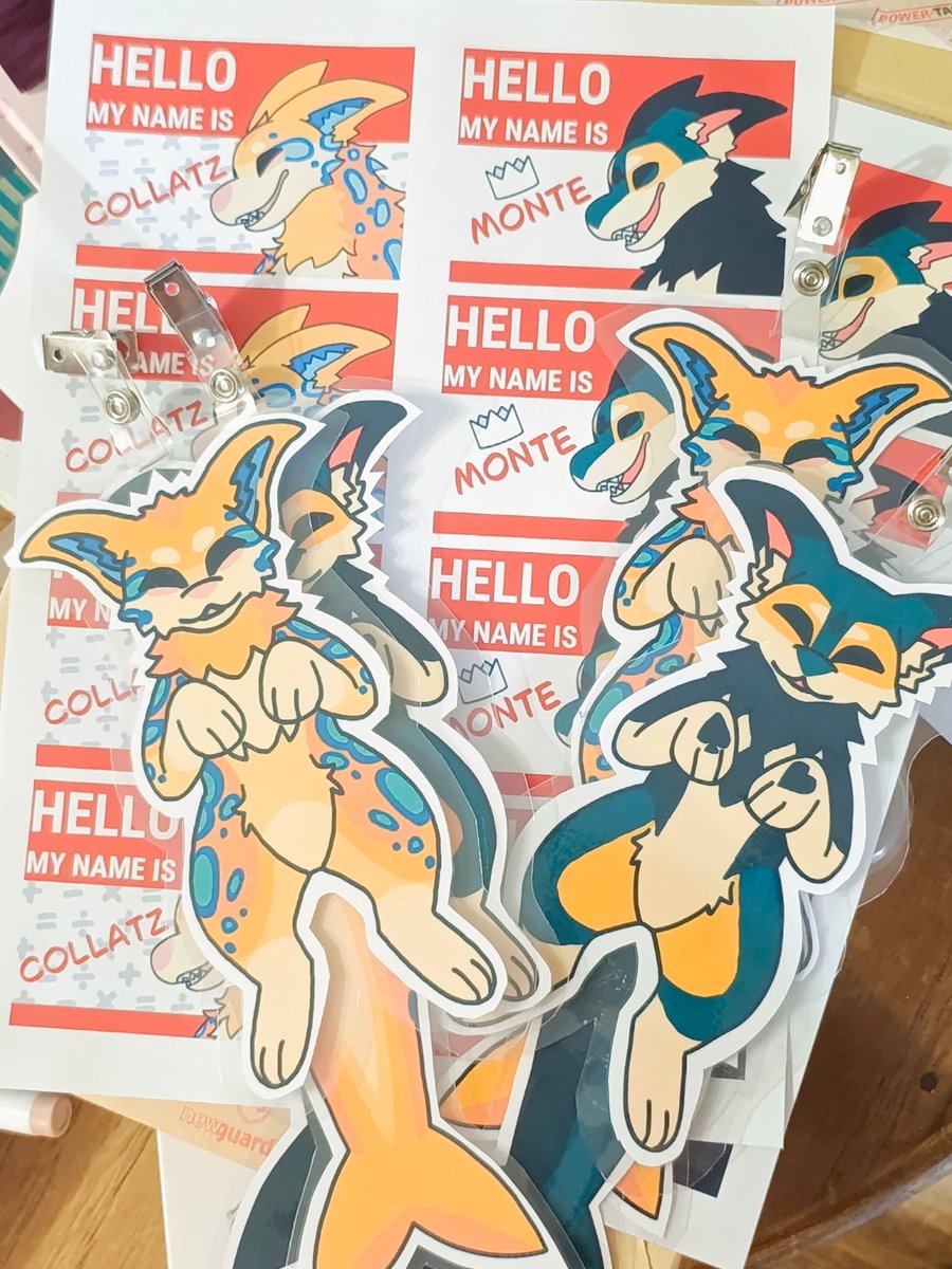 SquirrelSuits's tweet photo. Stickers and badges https://t.co/NREtn6955l
