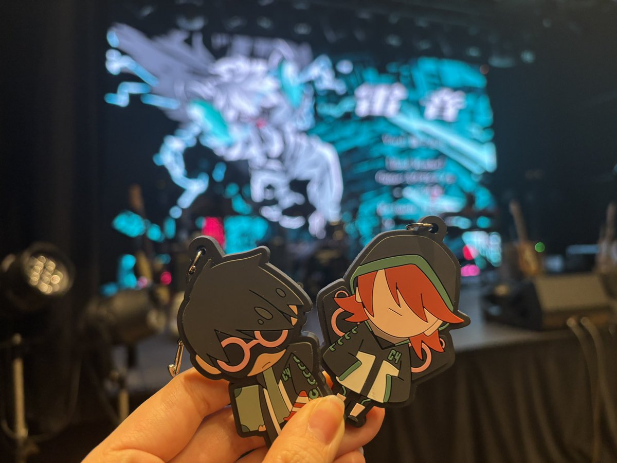 pokopocon's tweet photo. 雷音1日目最高でした https://t.co/nMKKw7I2xT