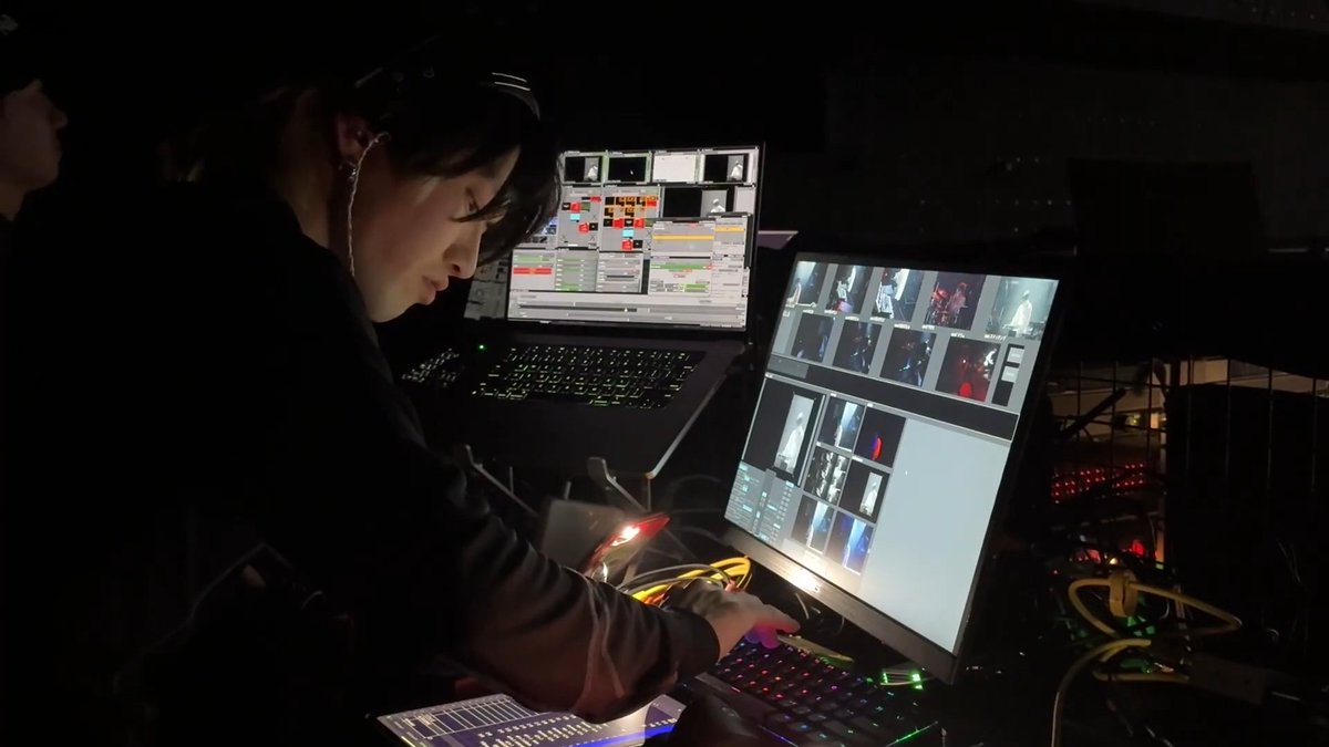 tsuchifumazuの密着取材がMBS毎日放送からyoutubeにて公開されました
パソコン音楽クラブの10周年ライブの裏側がご覧いただけます
ヒリヒリとします