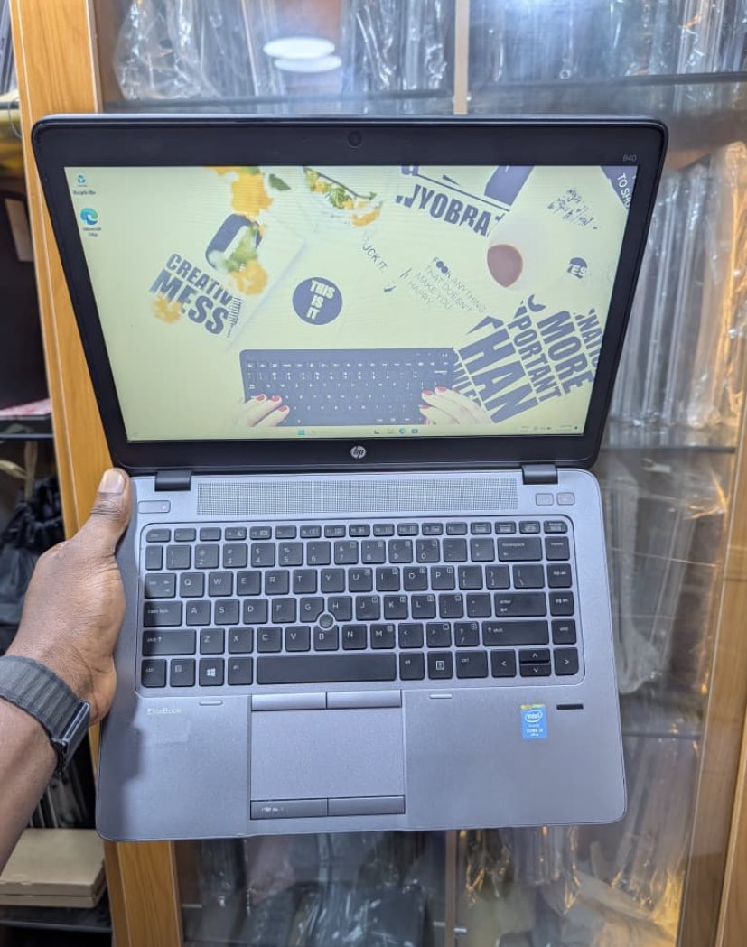 GADGETS PLUG 🔌 || PHONES || LAPTOPS || GADGETS tweet media