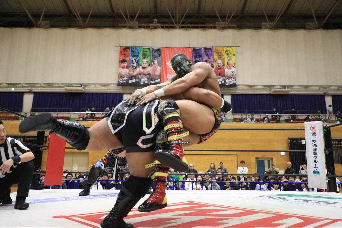 【公式】九州プロレス tweet media