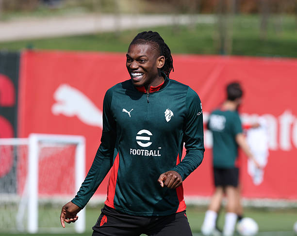 Milan Posts tweet media