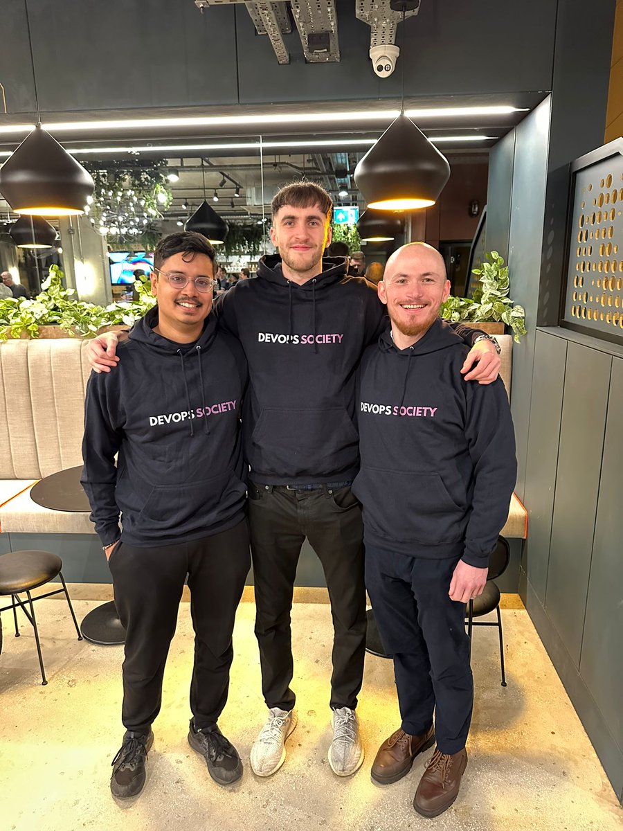 Akash ๐ฌ๐ง/๐ฎ๐ณ tweet media