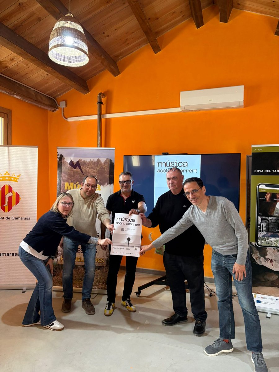 Ajuntament de Tremp tweet media