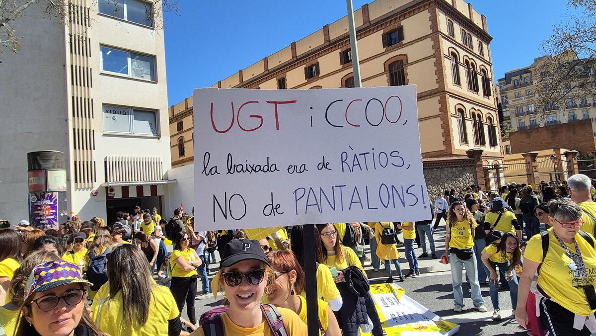 JRoca_Font #RnRrules tweet media