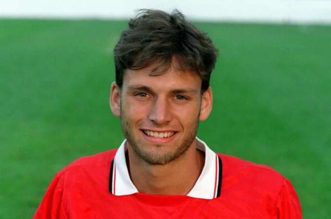 The Extreme Football Enthusiast tweet media