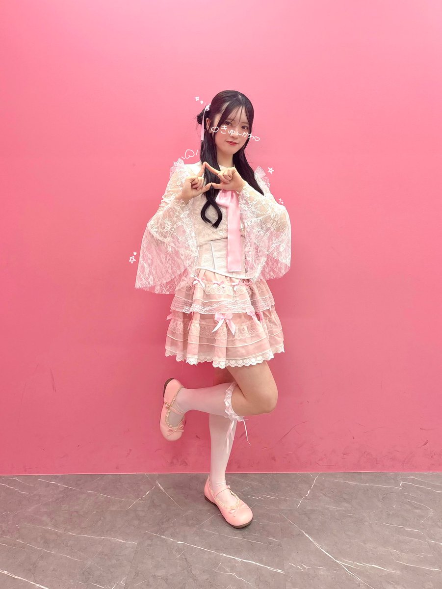 ♡きゅんかわ人生♡
蟹 沢 萌 子ちゃんポジションです🍑︎💕︎︎

ぴんくぴんくぴんく!なきゅんかわすぎる3分39秒♪
ぜひ見てください🫶🏻

#きゅんかわ人生