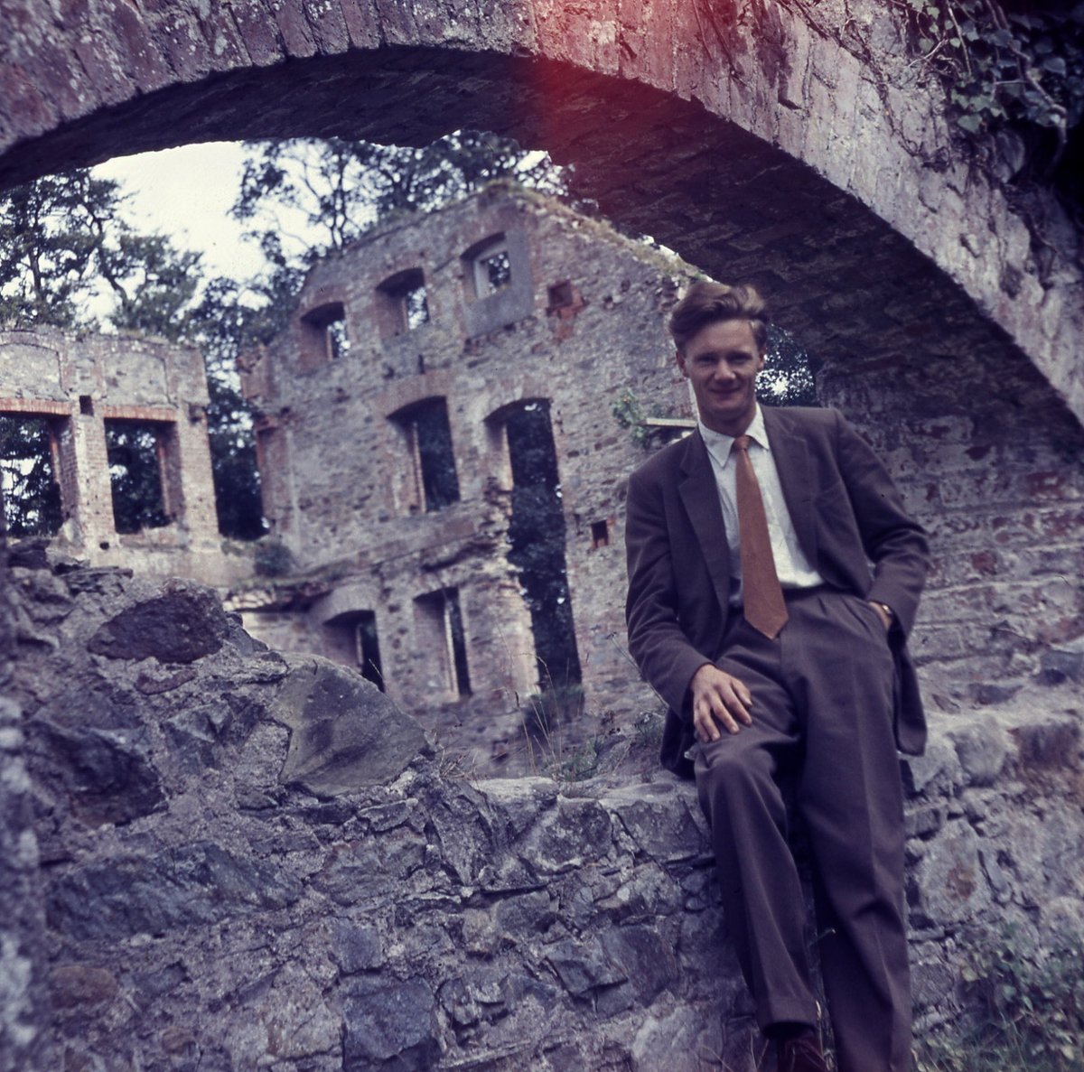 Greg Hands tweet media