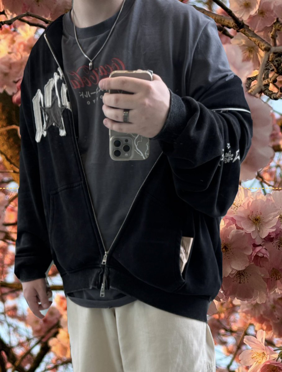 GOSHI 👻💜 @DOKOMI2026 tweet media