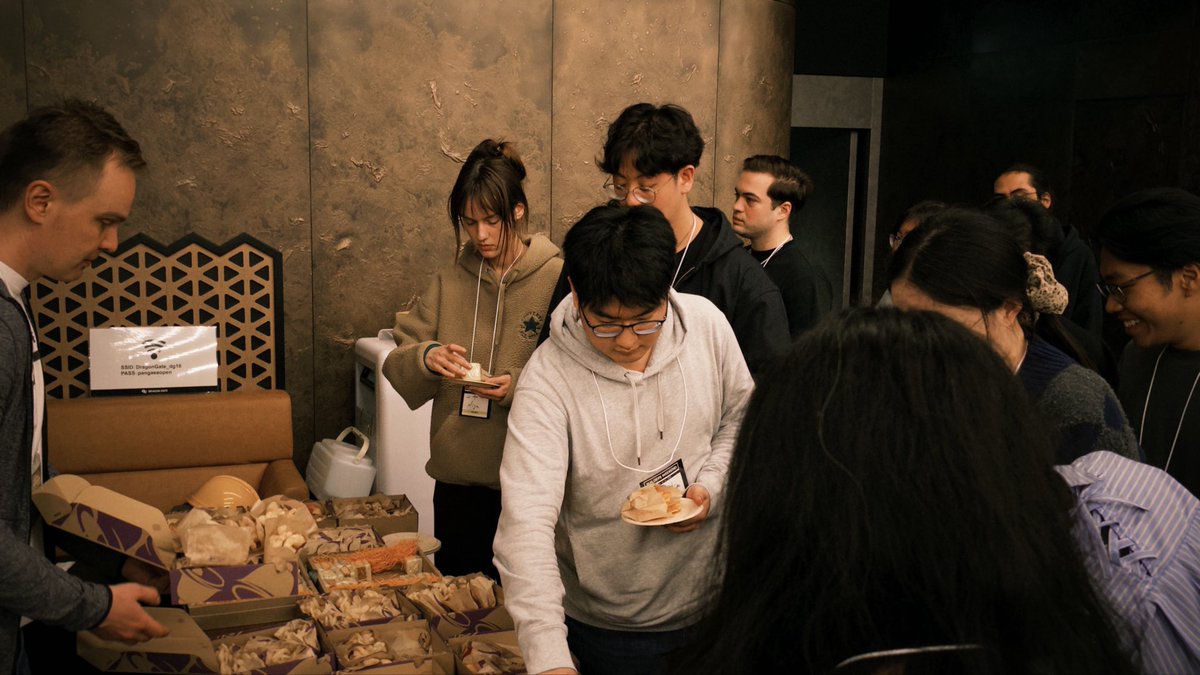 BUILDERS WEEKEND tweet media